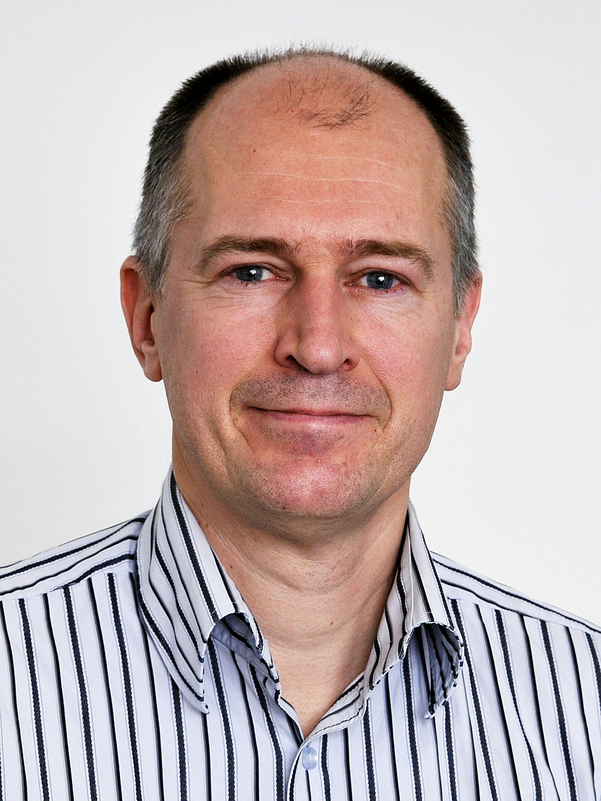 joh_2040x2720.jpg